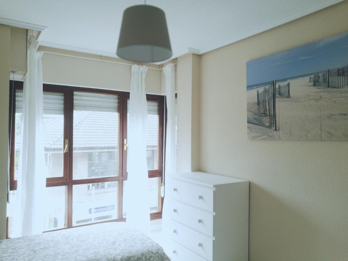 Apartamento A Cuatro Minutos Caminando De La Playa 노하 외부 사진