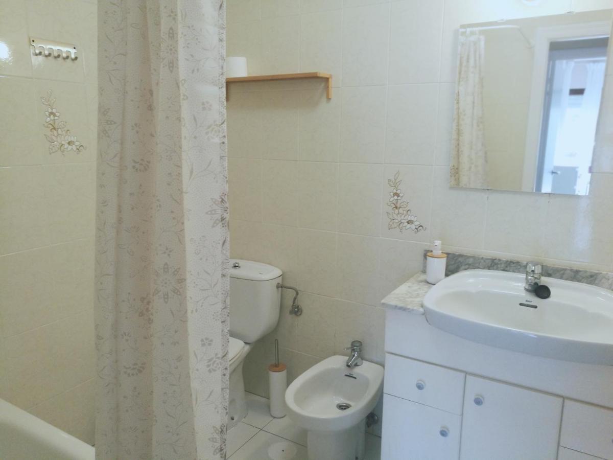 Apartamento A Cuatro Minutos Caminando De La Playa 노하 외부 사진